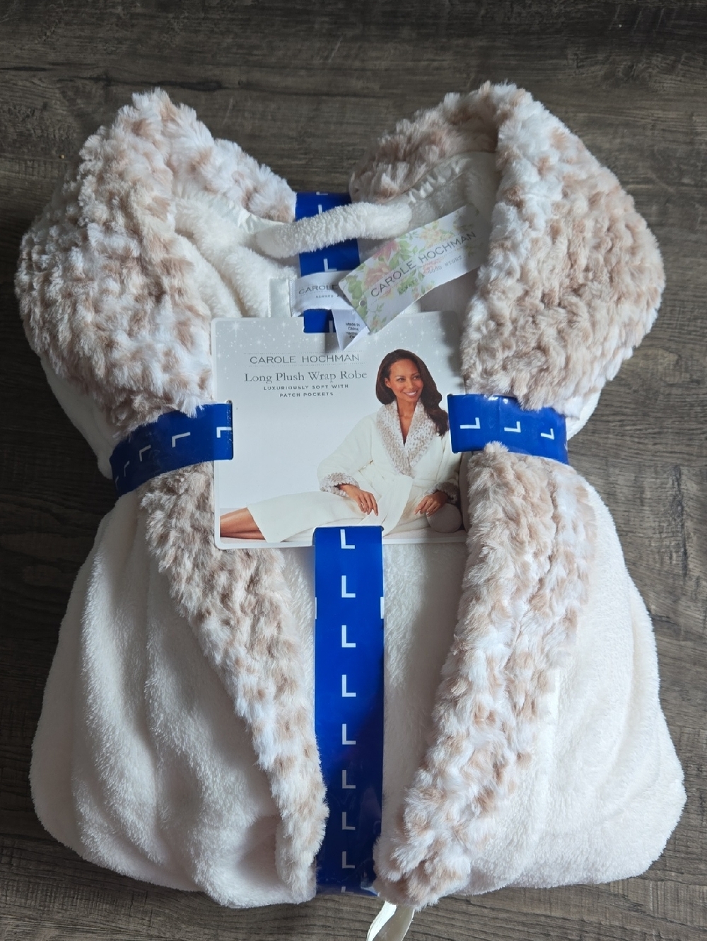 Midnight by Carole Hochman Cream Plush Wrap Robe with Beige Trim